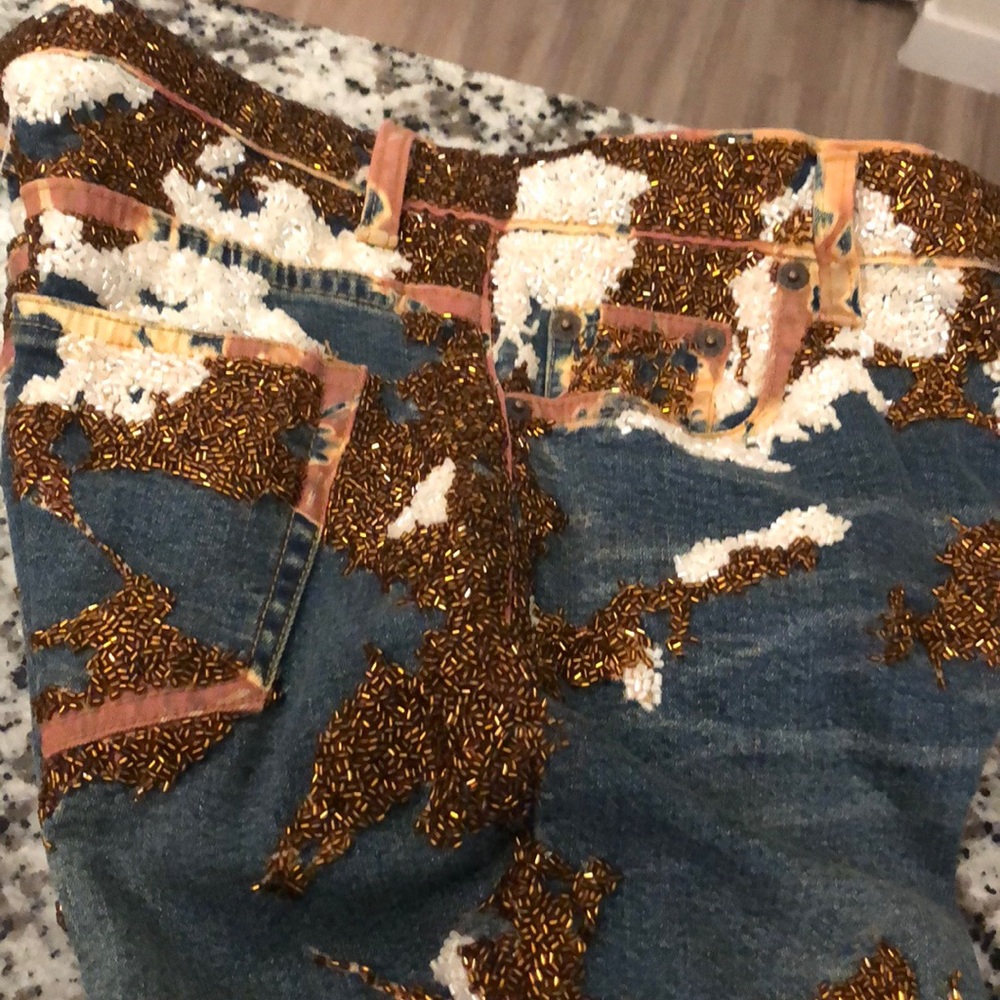 Handmade Customizable Sequined Jeans - Picture 2 of 4